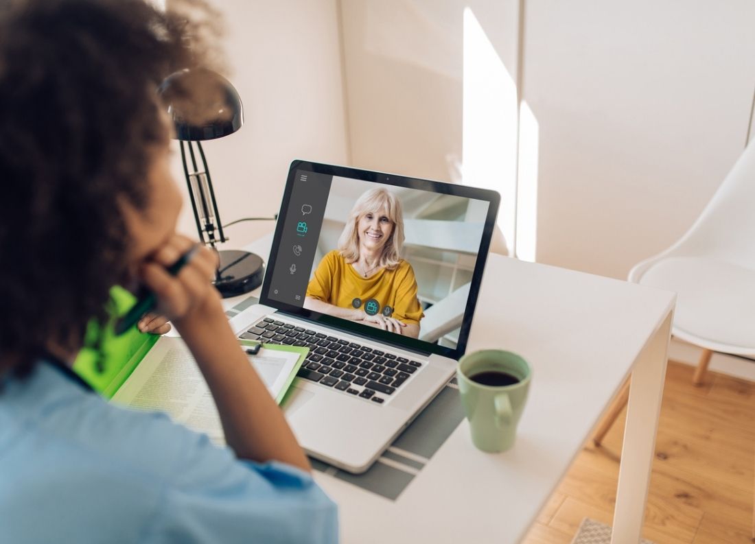 Consulter un psy en ligne est-il aussi efficace qu’en face à face